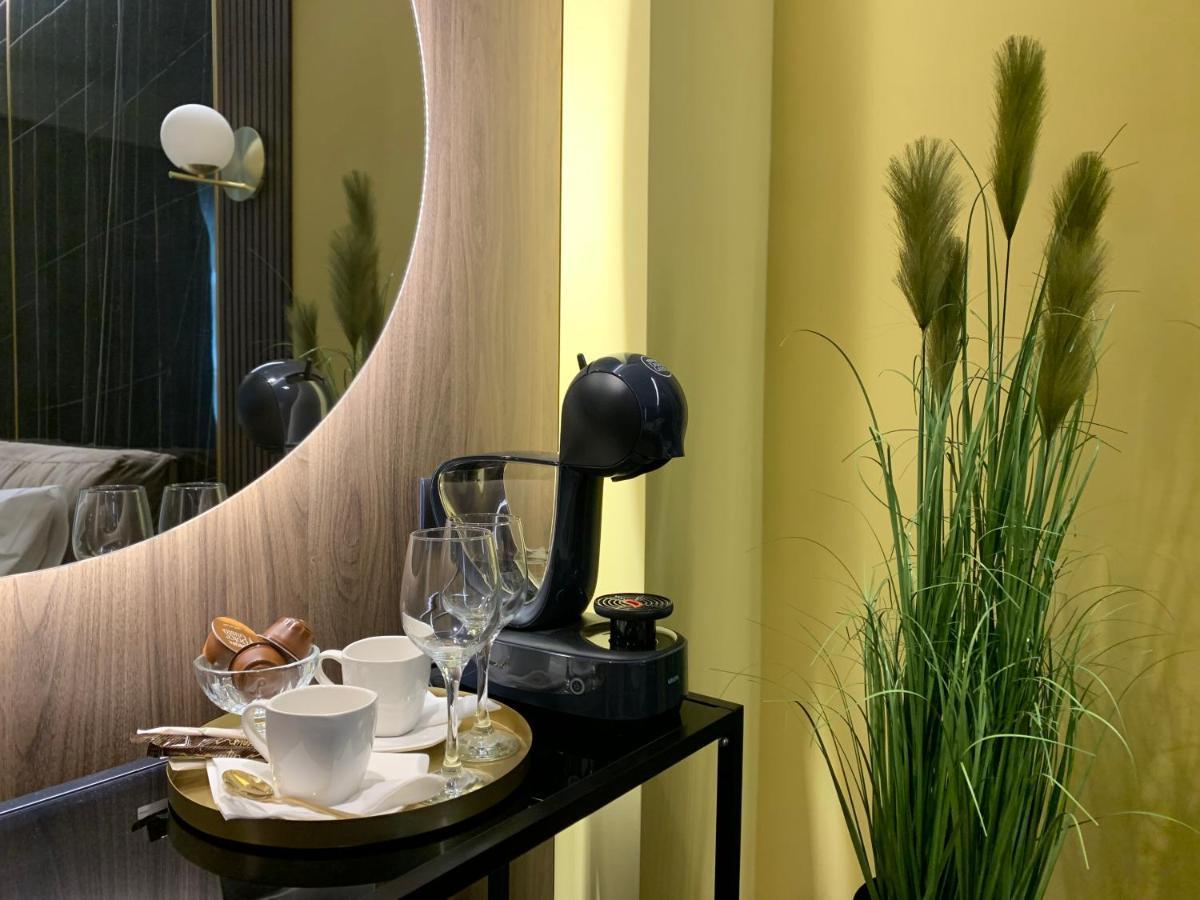 Luxury Sahara Noir Mamaia Nord Apartment Exterior photo