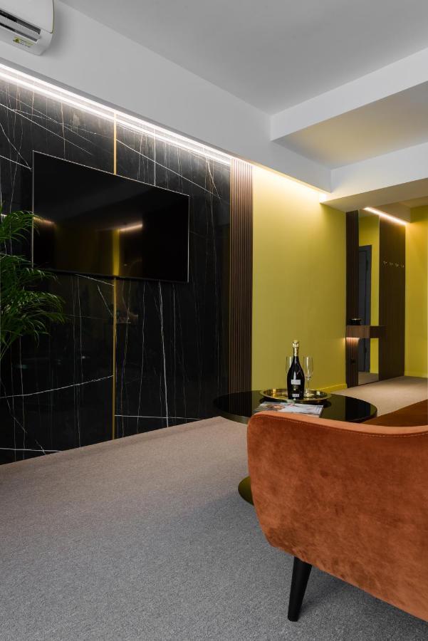 Luxury Sahara Noir Mamaia Nord Apartment Exterior photo