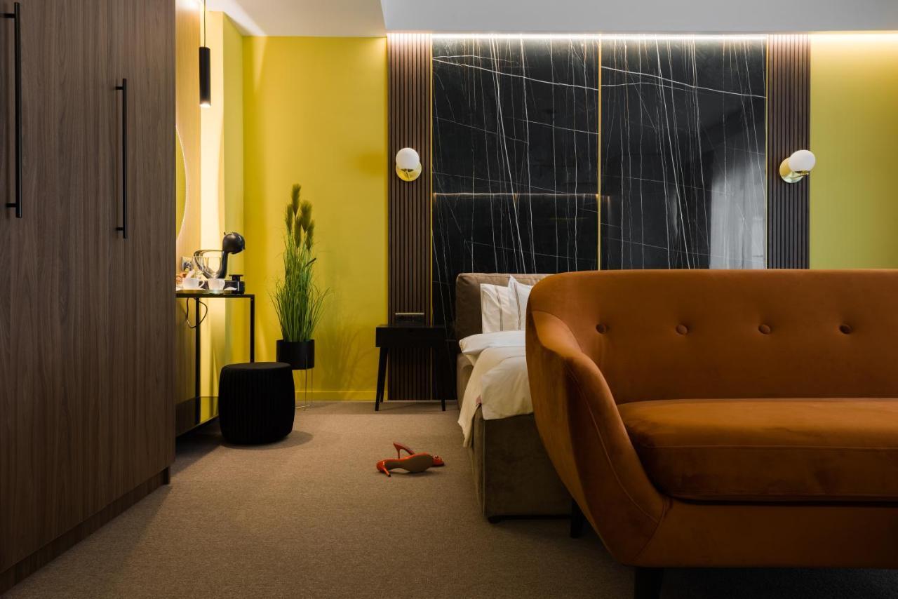 Luxury Sahara Noir Mamaia Nord Apartment Exterior photo